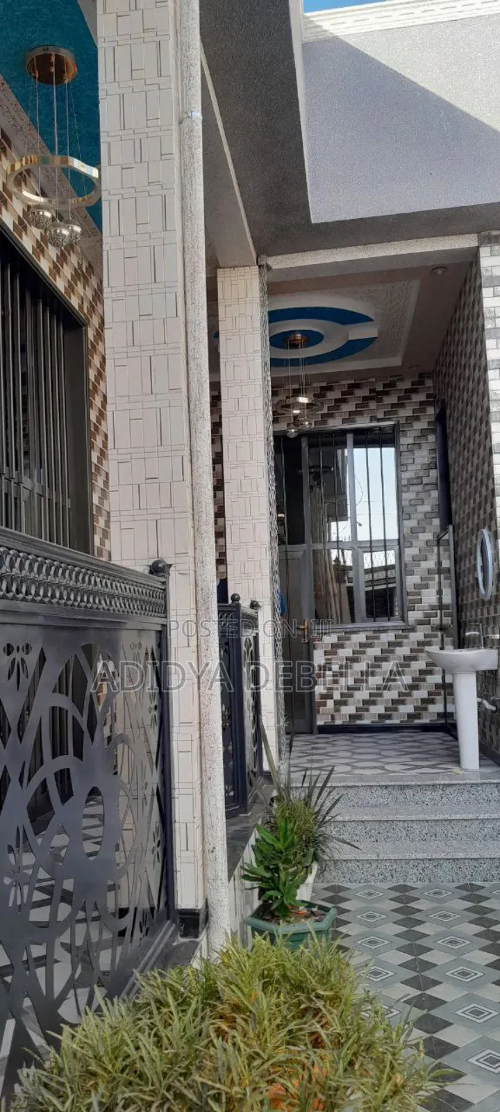 Furnished 5bdrm House in Gelan, Sidamowash, Addis Ketema for sale