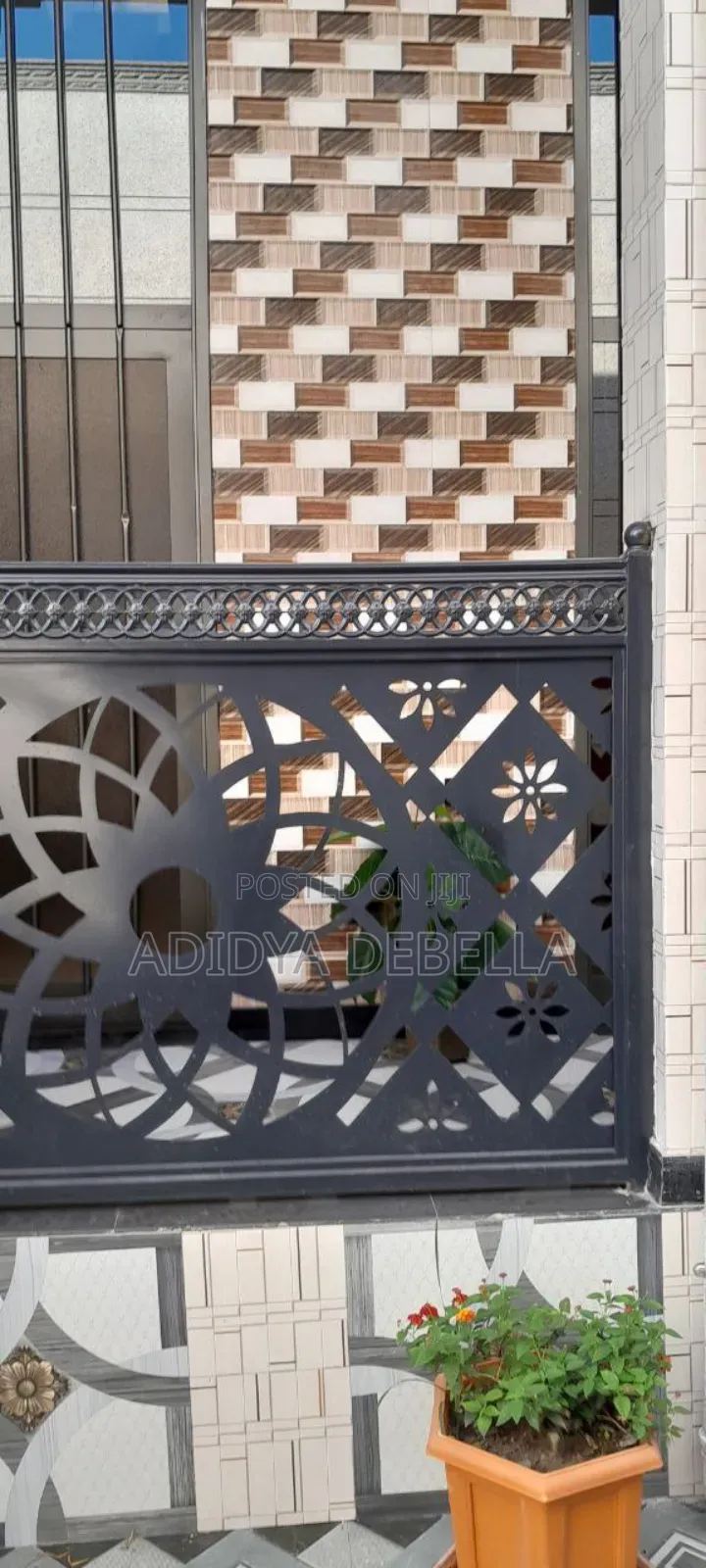 Furnished 5bdrm House in Gelan, Sidamowash, Addis Ketema for sale