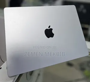 New Apple MacBook Pro 2023 M3 14-Inch 8GB Intel Core I7 SSD 512GB