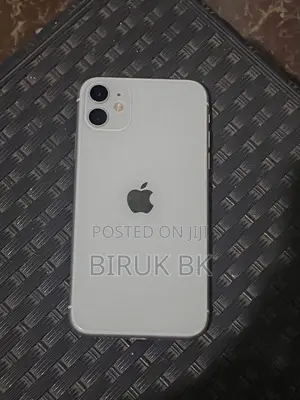 Apple iPhone 11 64 GB White