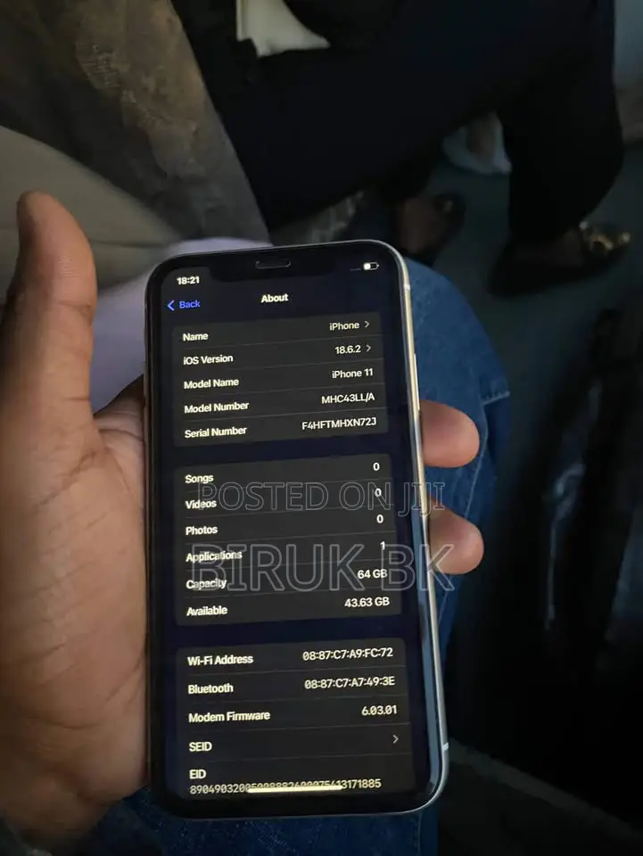 Apple iPhone 11 64 GB White