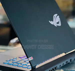 New Laptop Asus 16GB AMD Ryzen 9 SSD 512GB