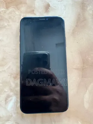 Photo - Apple iPhone X 256 GB Black