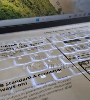 New Laptop Lenovo Thinkpad X1 Yoga 16GB Intel Core Ultra 7 SSD 512GB