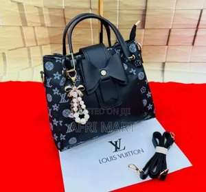 Photo - Lv Ladies Sling Bags