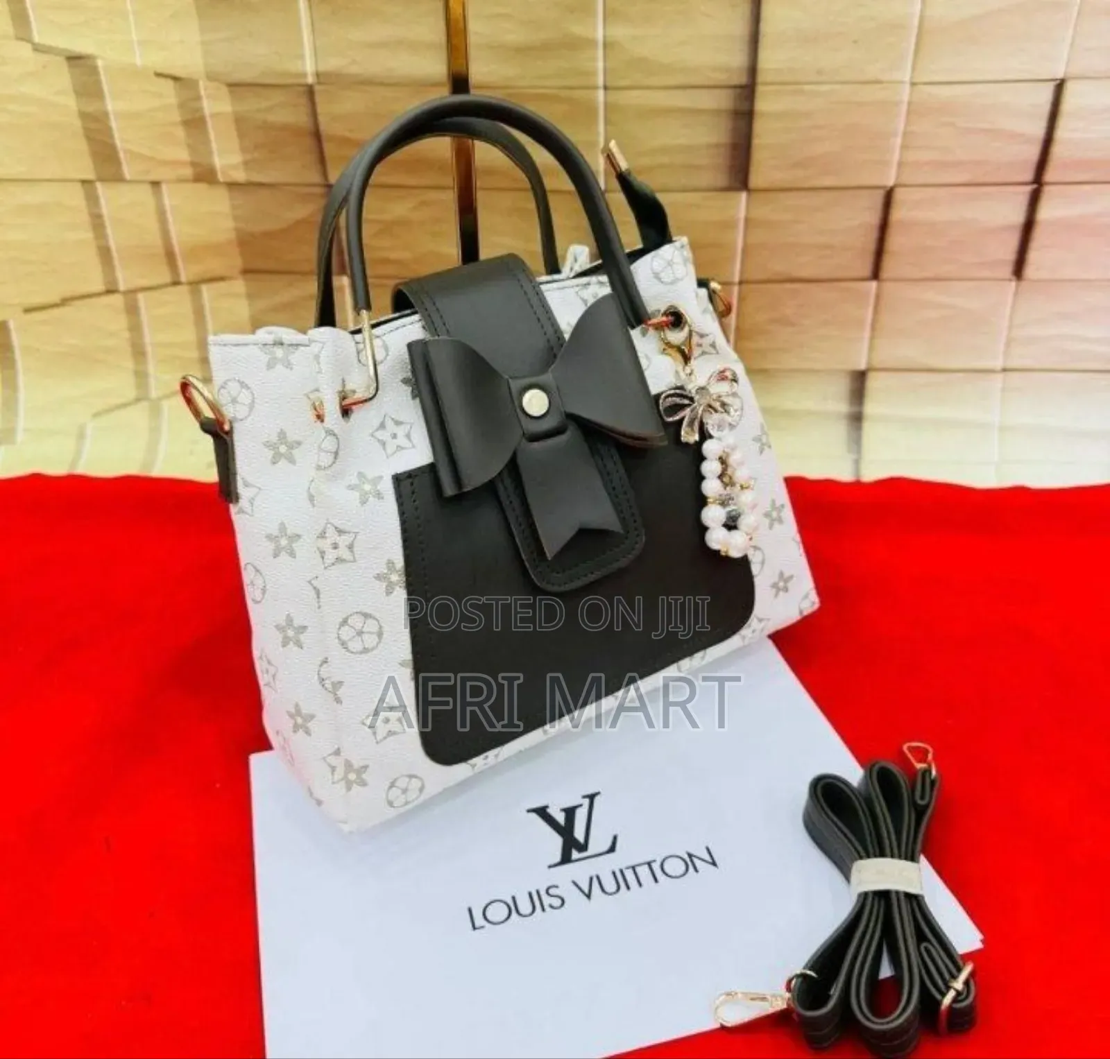 Lv Ladies Sling Bags