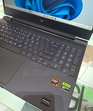 New Laptop HP Victus 16 16GB AMD Ryzen 5 SSD 512GB