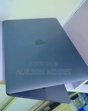 New Laptop Apple MacBook Pro 2017 16GB Intel Core I7 SSD 512GB