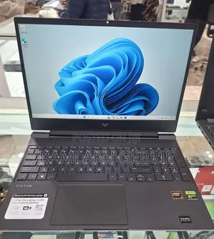 New Laptop HP Victus 15 32GB AMD Ryzen 5 SSD 1T