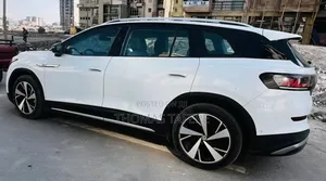 Volkswagen ID.6 2022 White