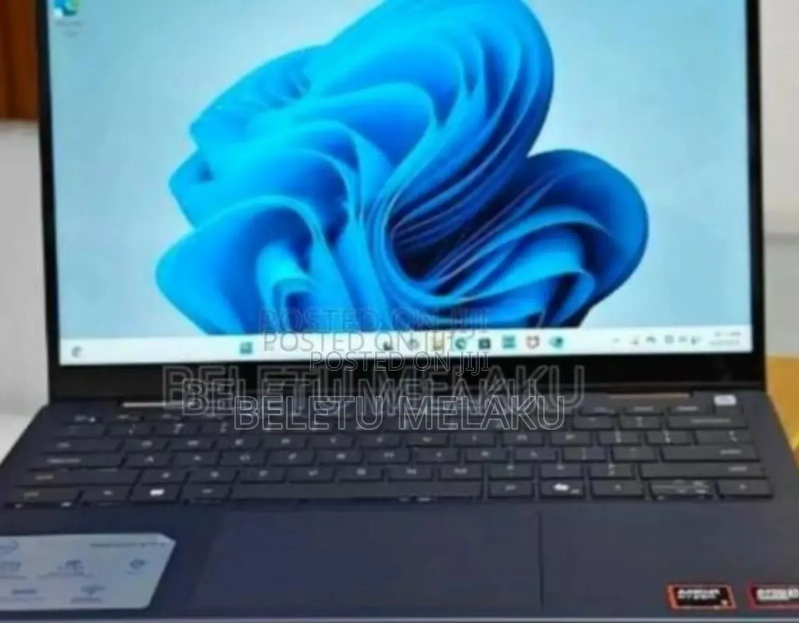 New Laptop Dell Inspiron 14 16GB AMD Ryzen 7 SSD 1T