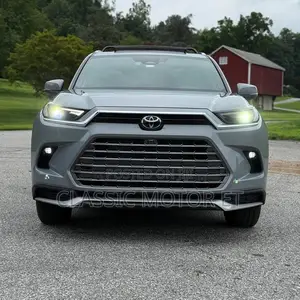 New Toyota Grand Highlander Hybrid 2025 Silver