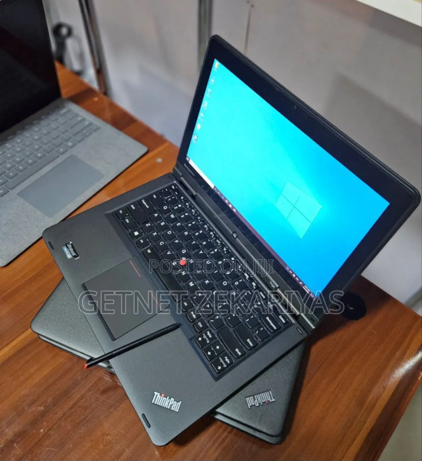 New Laptop Lenovo Yoga 700 8GB Intel Core I5 HDD 500GB