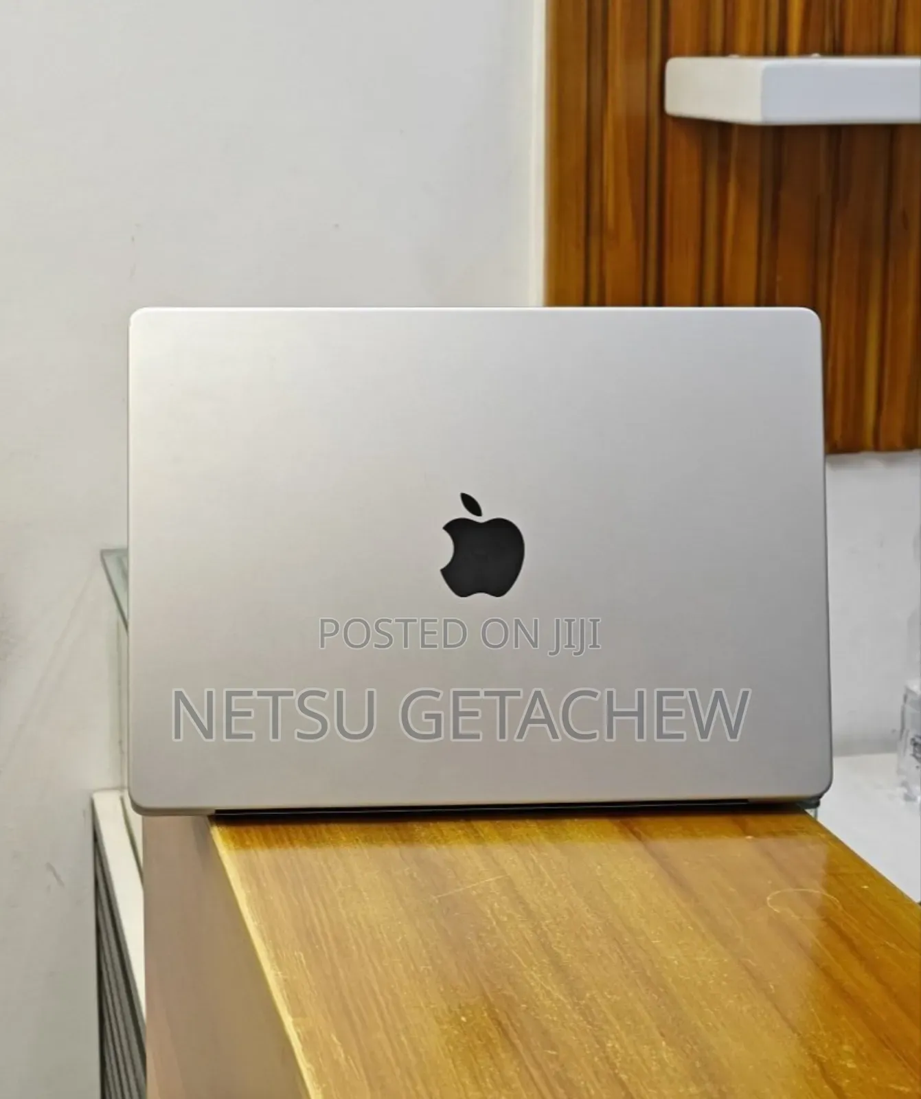 New Laptop Apple MacBook Pro M1 16GB SSD 1T