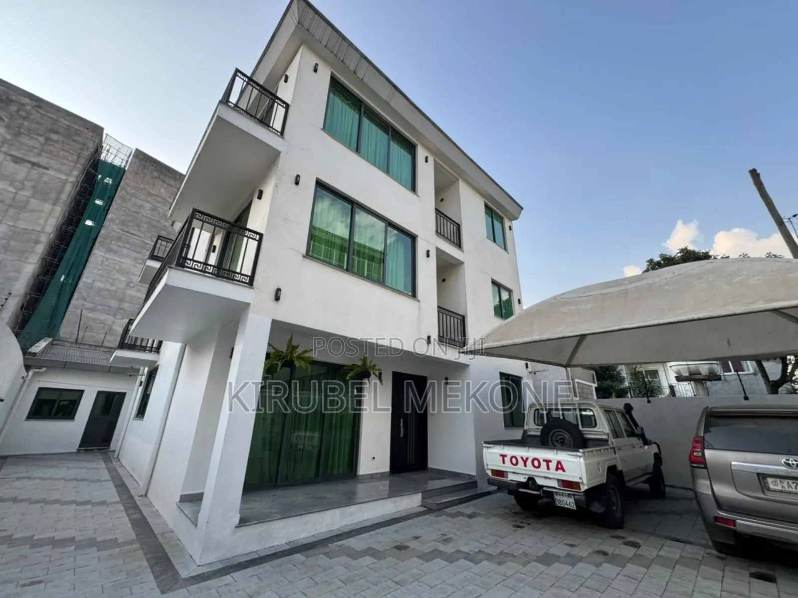 5bdrm Villa in Bole for rent