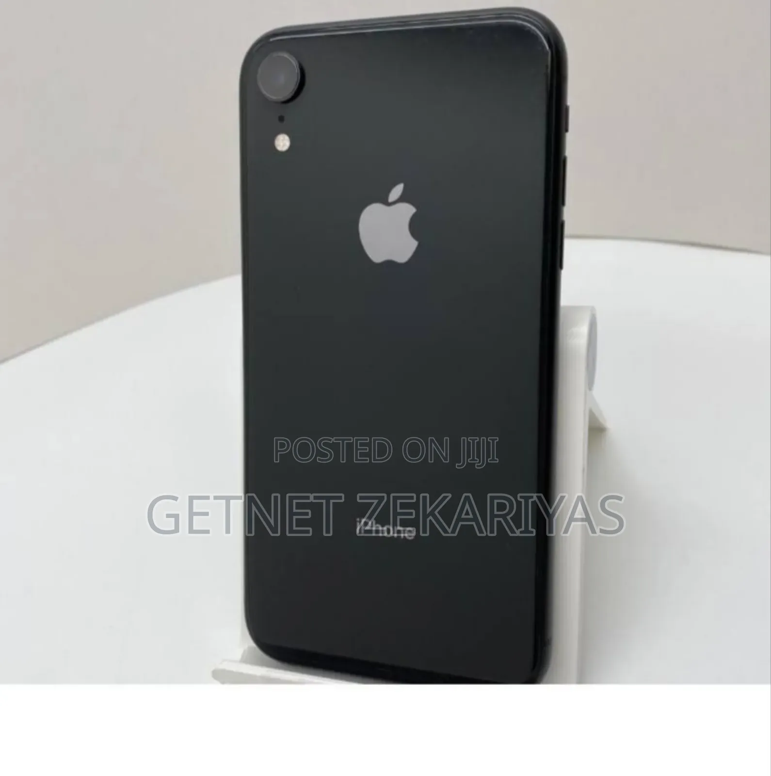 New Apple iPhone XR 64 GB Black