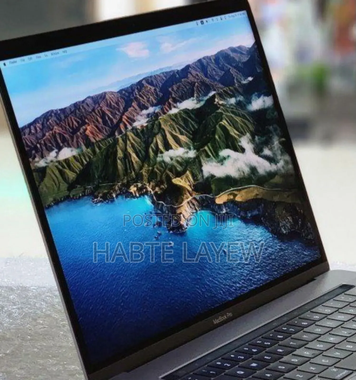 New Laptop Apple MacBook Pro 2017 16GB Intel Core I7 SSD 512GB