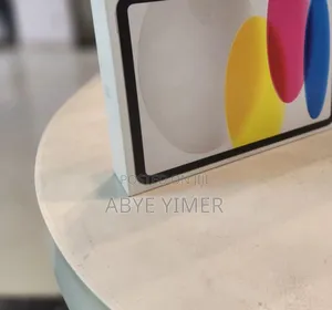 New Apple iPad (2025) 128 GB