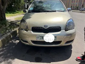 Toyota Vitz 2004 Brown