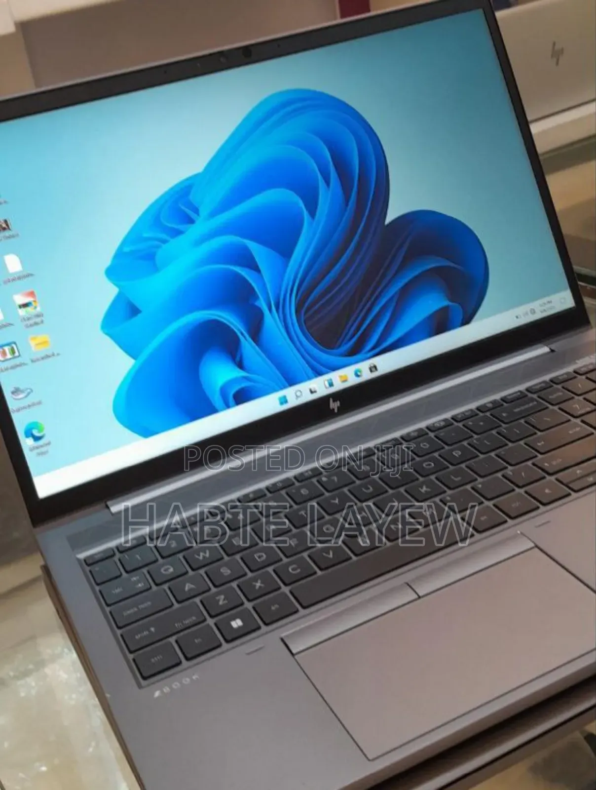 New Laptop HP ZBook Firefly 16 G10 32GB Intel Core I7 SSD 512GB