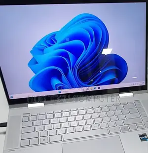 New Laptop HP Envy X360 16GB Intel Core I7 SSD 512GB