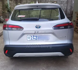 Toyota Corolla Cross Hybrid 2023 Silver