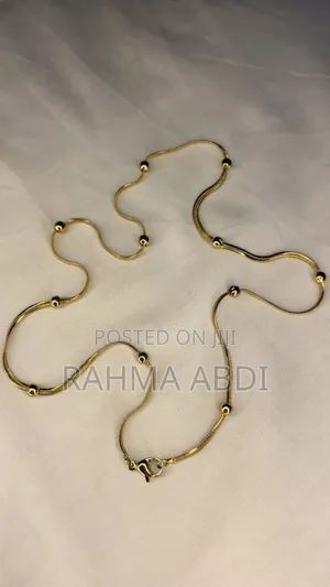Photo - Necklace Shiny Goldy Beautiful Chains We Are Tarim's Shop Dm Ur Choice