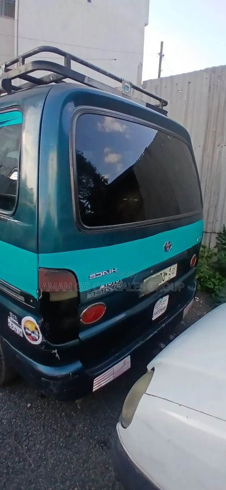 Toyota HiAce 2004 Blue