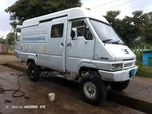 Toyota HiAce 2007 Grey