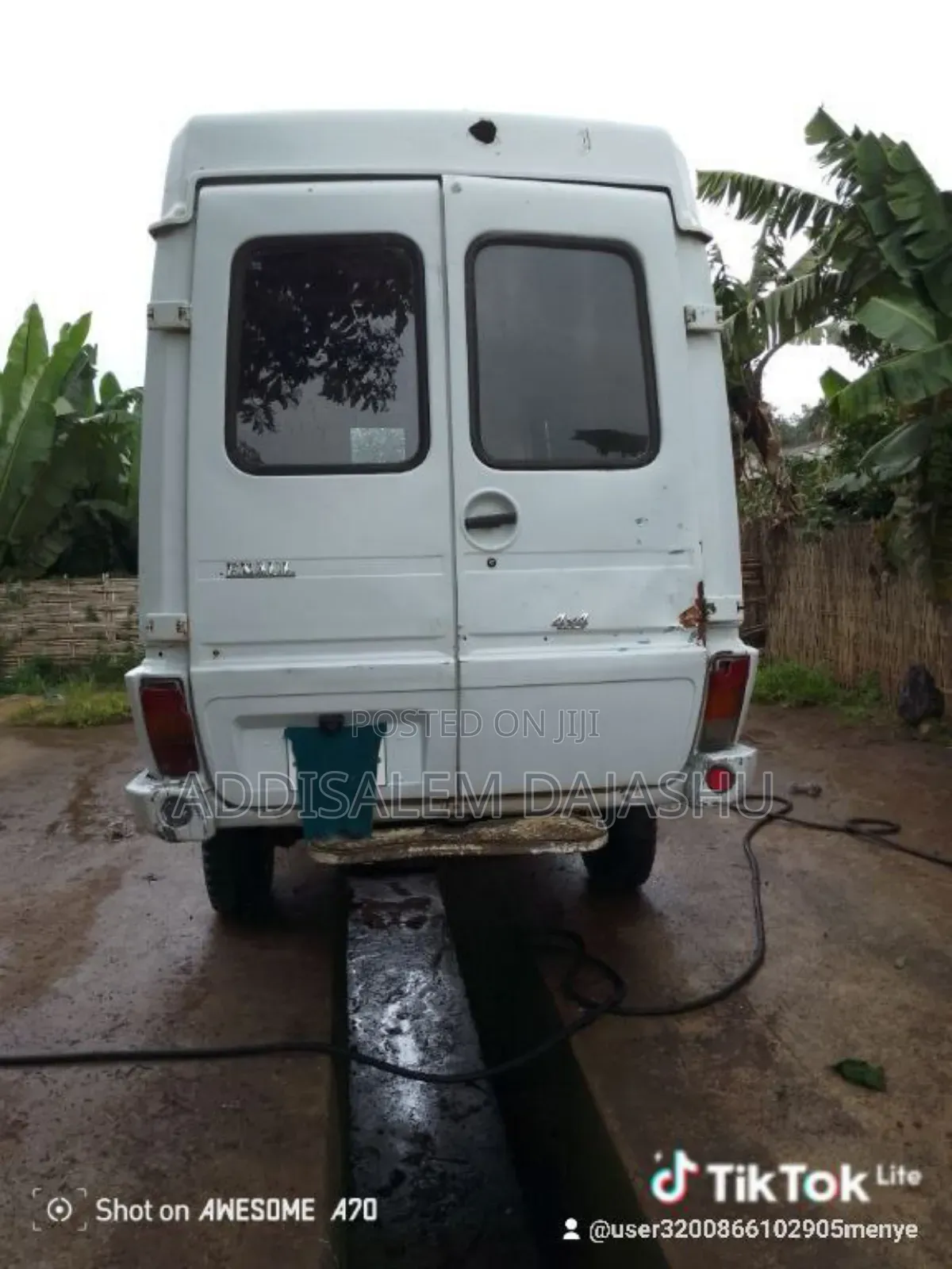 Toyota HiAce 2007 Grey