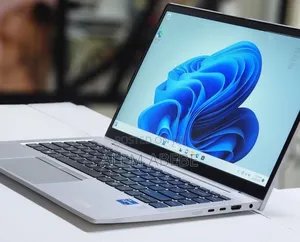 Photo - New Laptop HP EliteBook 840 G8 16GB Intel Core I7 SSD 512GB