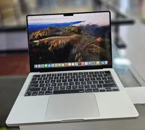 New Laptop Apple MacBook Pro 2023 M3 14-Inch 8GB Apple M3 Pro SSD 512GB