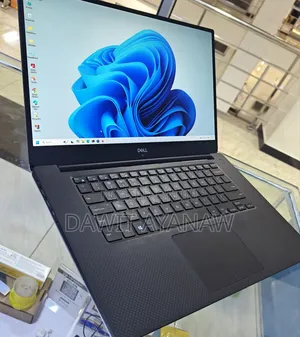 New Laptop Dell 16GB Intel Core I7 SSD 1T