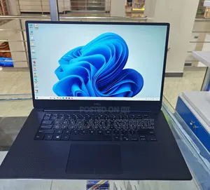 New Laptop Dell Precision 15 5510 32GB Intel Core I7 SSD 1T