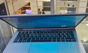 New Laptop HP EliteBook 830 G7 16GB Intel Core I5 SSD 512GB