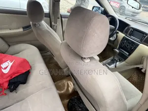 Toyota Corolla 2004 Silver