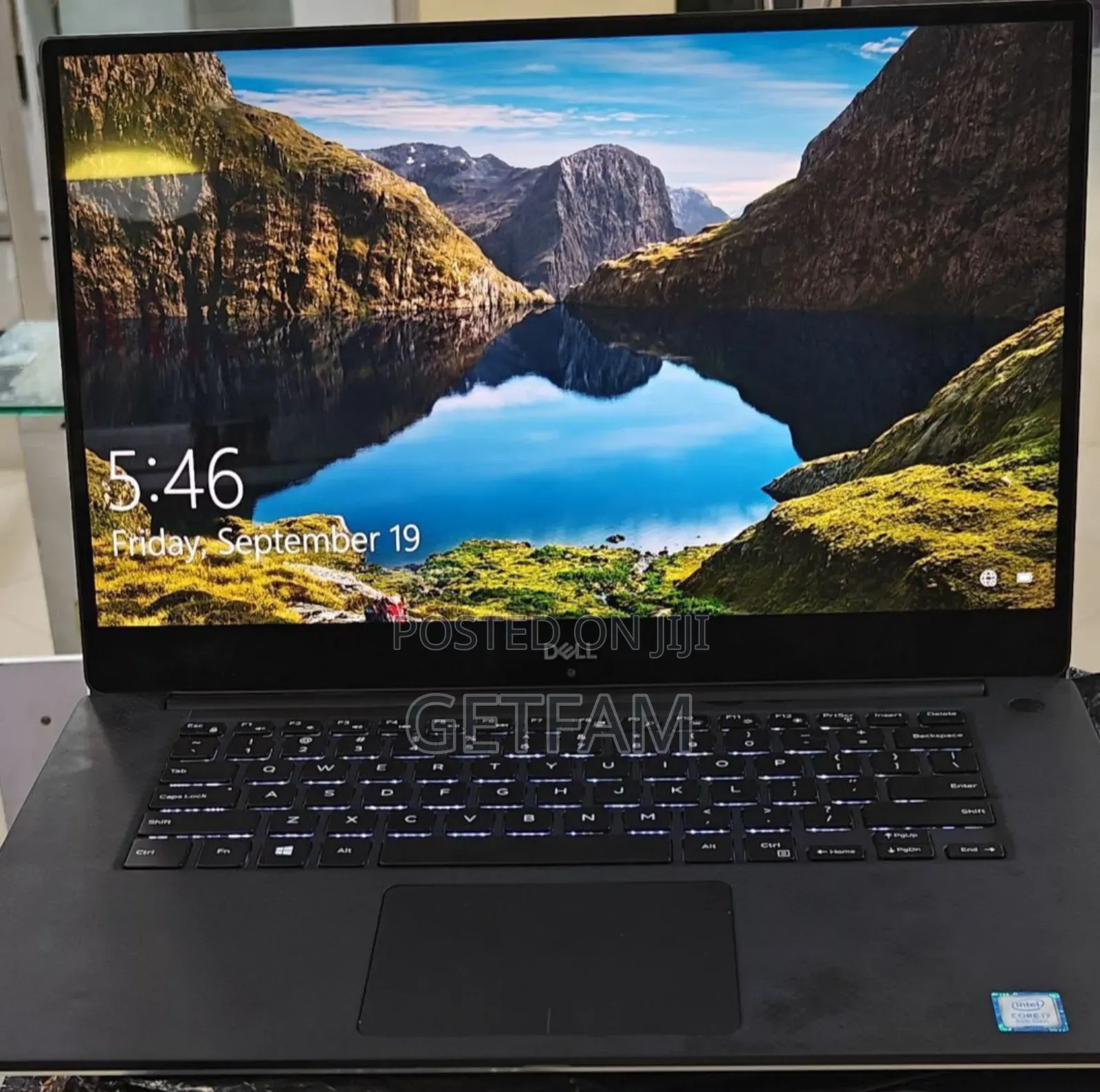 New Laptop Dell Inspiron 15 16GB Intel Core I7 SSD 512GB