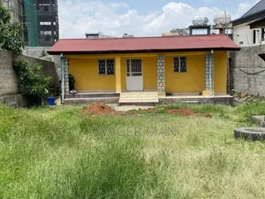 20bdrm House in Wasen, Yeka for sale