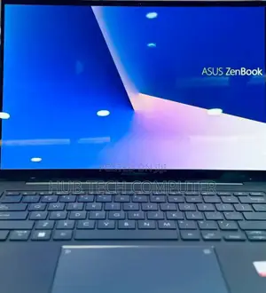 New Laptop Asus ZenBook 13 UX331UN 16GB Intel Core I7 SSD 512GB