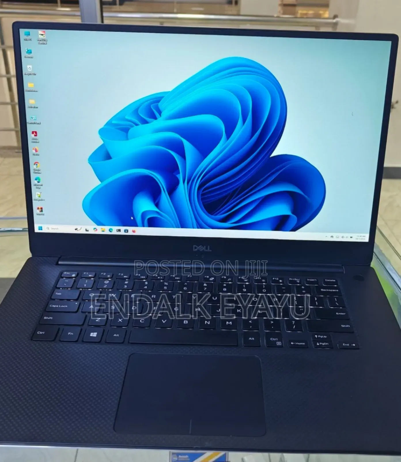 New Laptop Dell 32GB Intel Core I7 SSD 1T