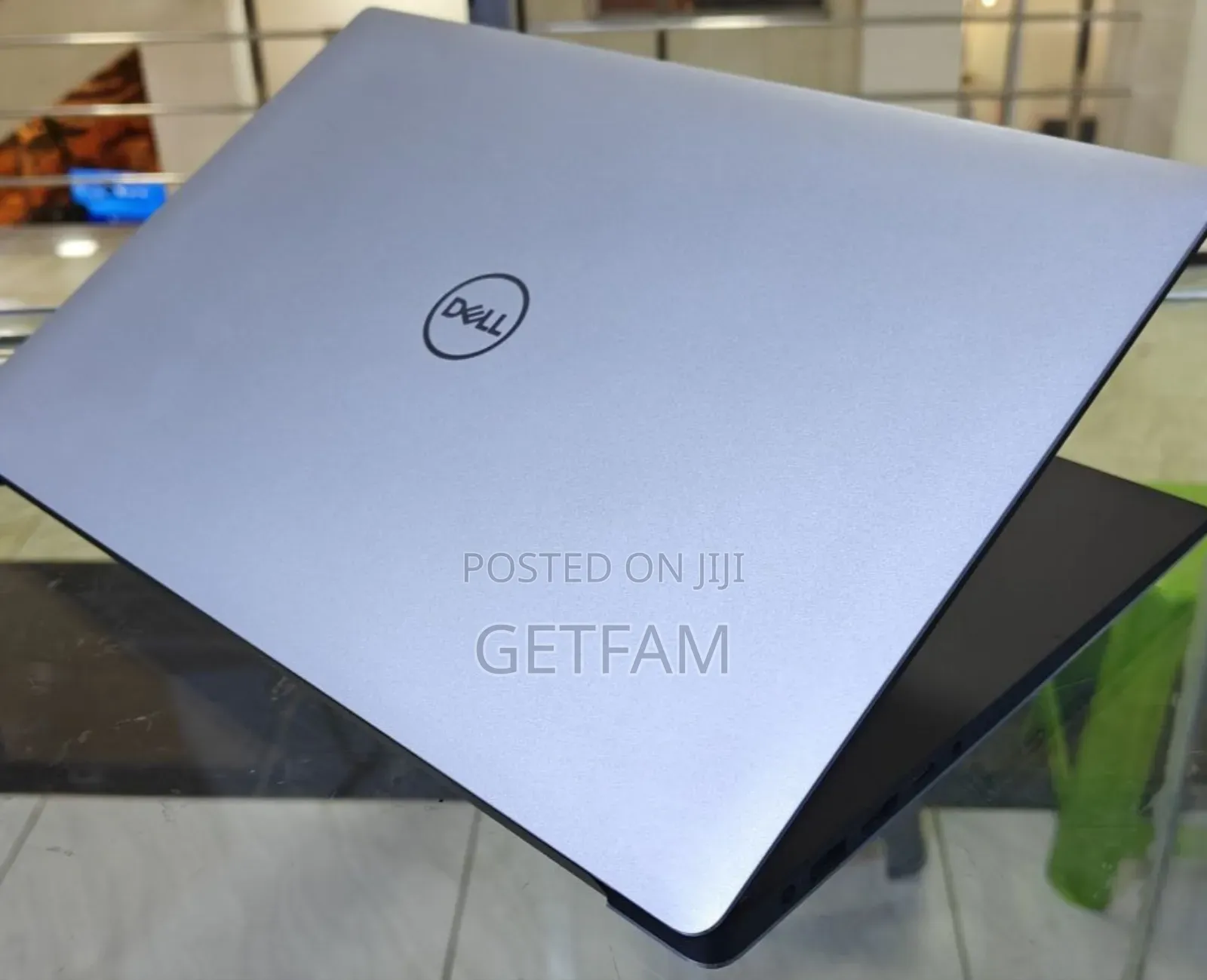 New Laptop Dell Inspiron 15 32GB Intel Core i7 SSD 1T