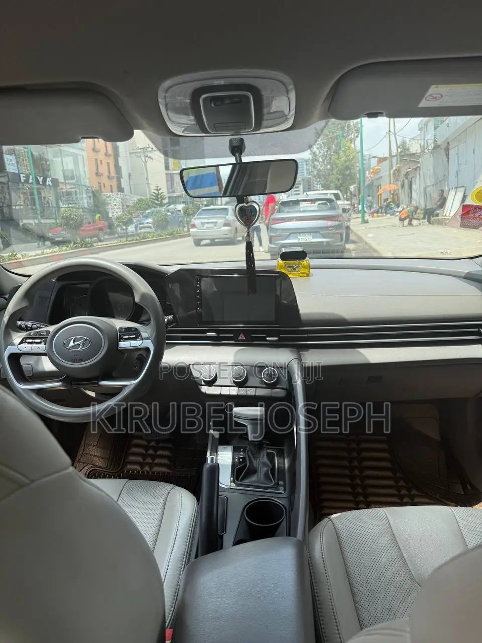 Hyundai Elantra 2022 Silver