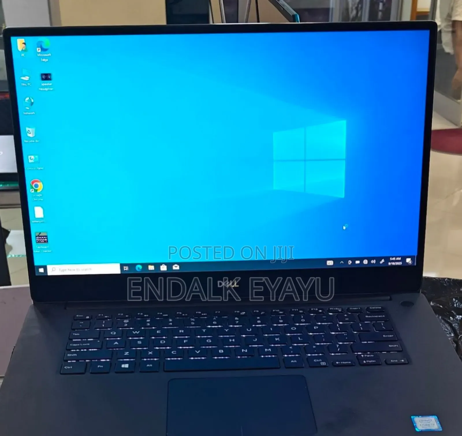 New Laptop Dell Precision 5540 16GB Intel Core I7 SSD 512GB