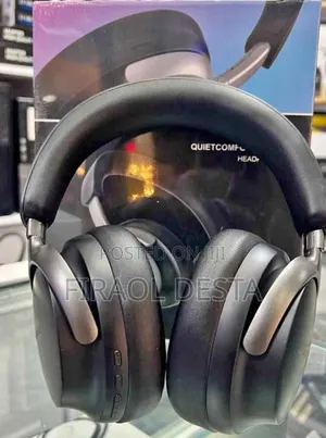 Bose Quietcomfort Headphones