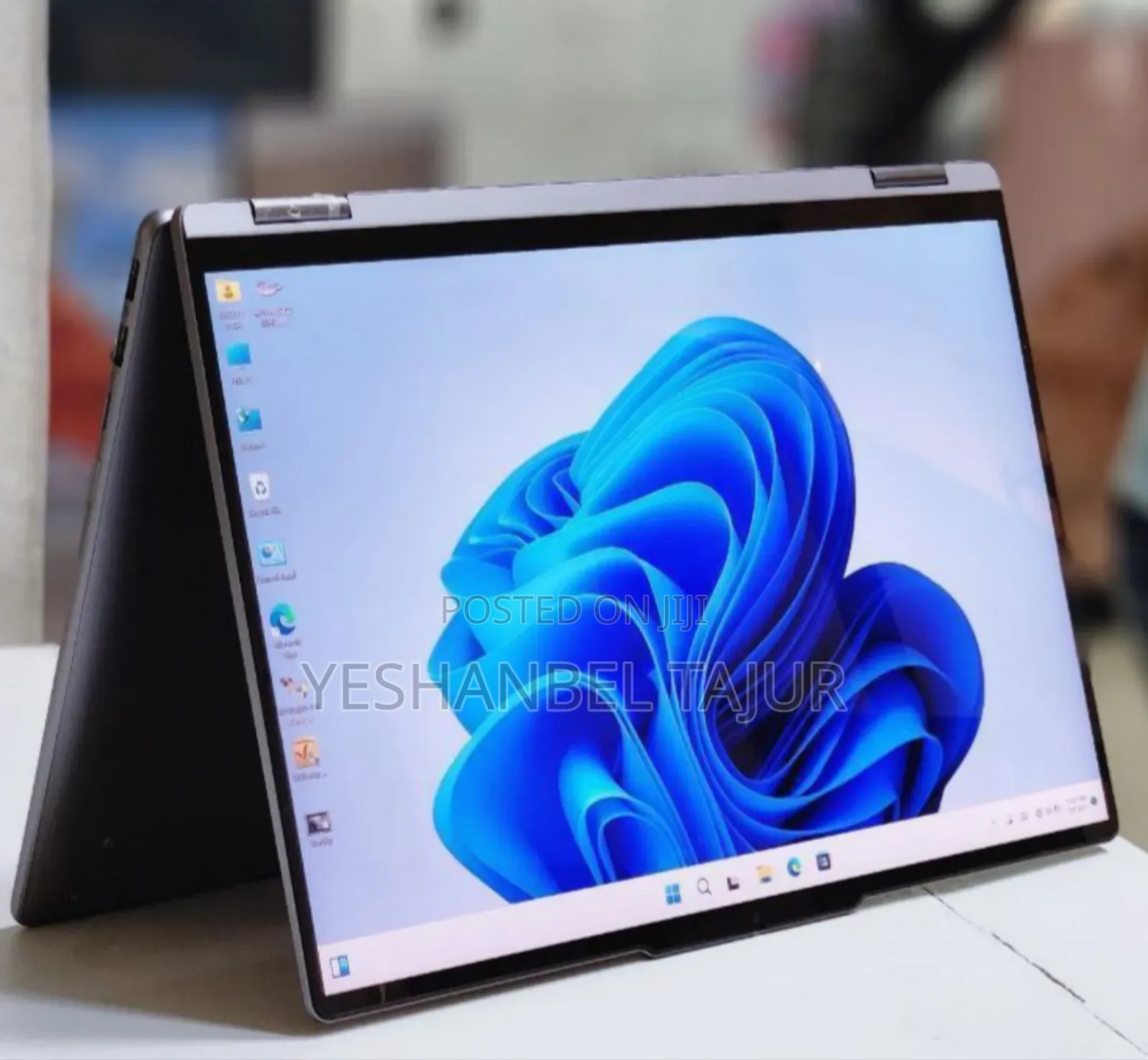 New Laptop Lenovo Yoga 7i 16GB Intel Core I7 SSD 512GB