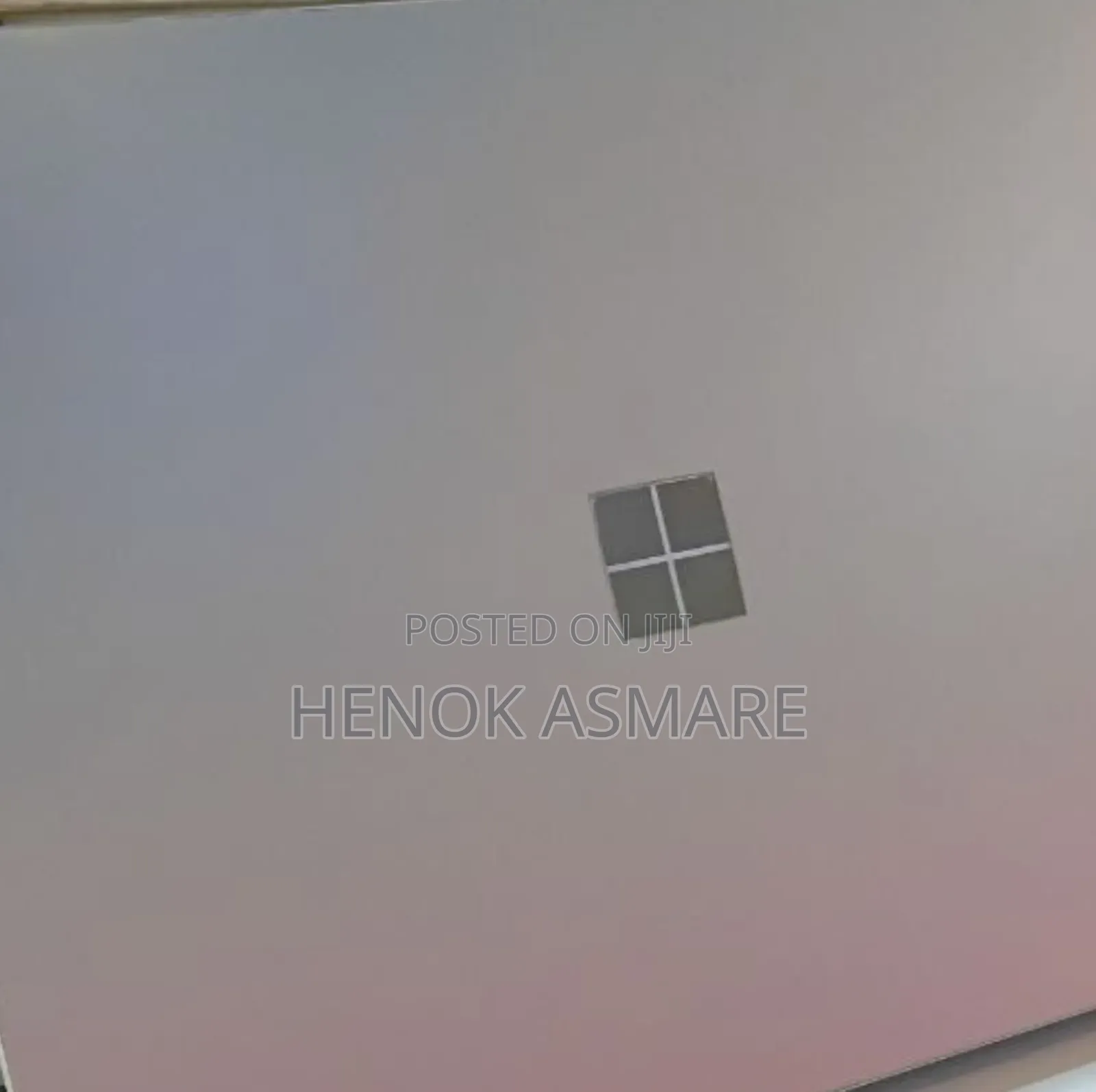 New Laptop Microsoft Surface 8GB Intel Core I5 SSD 128GB