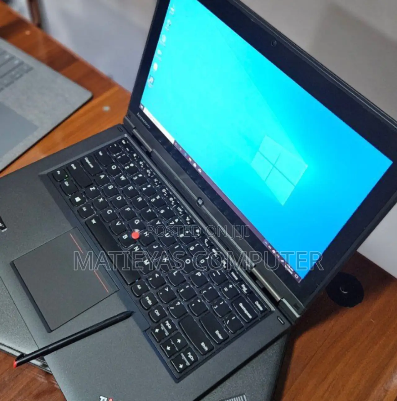 New Laptop Lenovo ThinkPad Yoga 8GB Intel Core I5 HDD 500GB