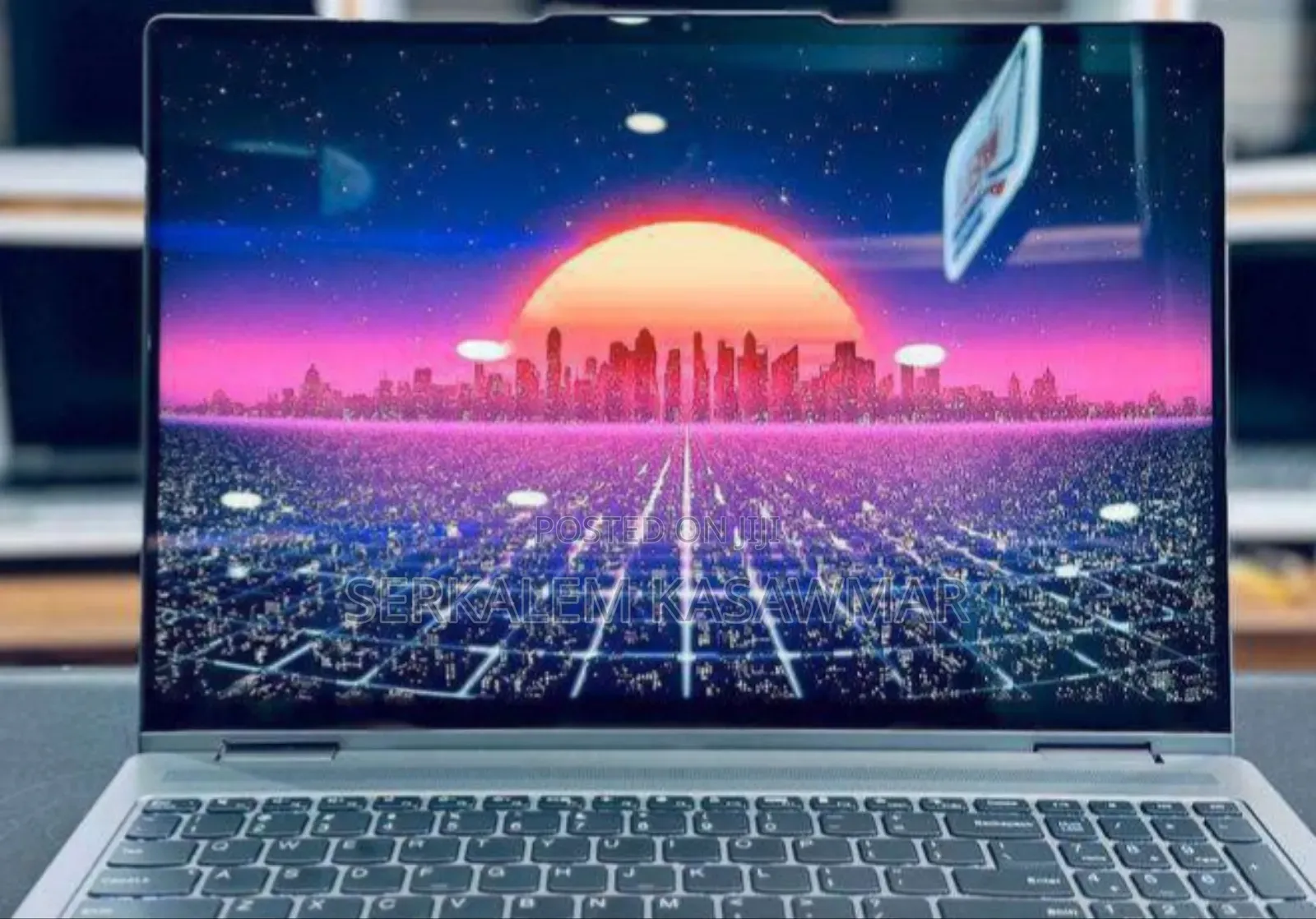 New Laptop Lenovo Yoga 7i 8GB AMD Ryzen 5 SSD 512GB