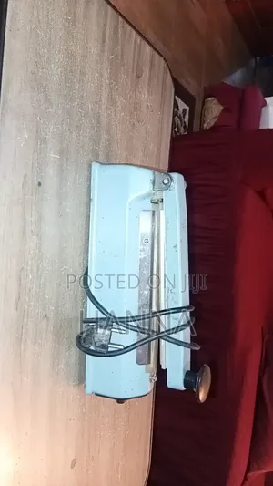 Photo - Plastic Sealer