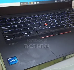 New Laptop Lenovo Thinkpad P15s 16GB Intel Core I5 SSD 512GB